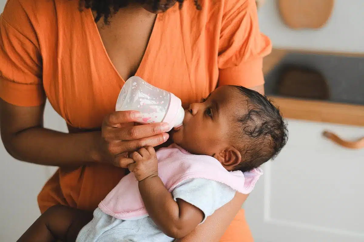 bébé alimentation