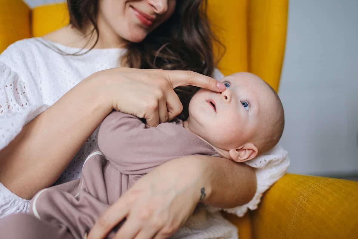 bébé portage