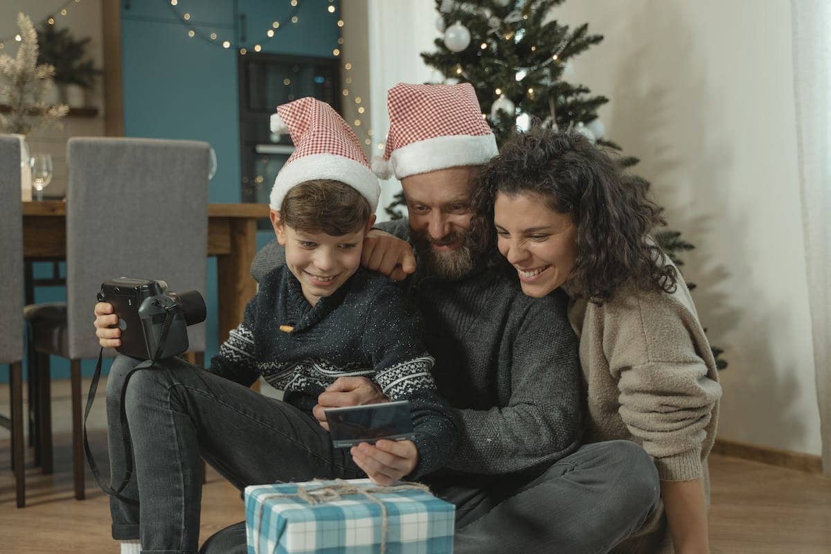 famille  complicité